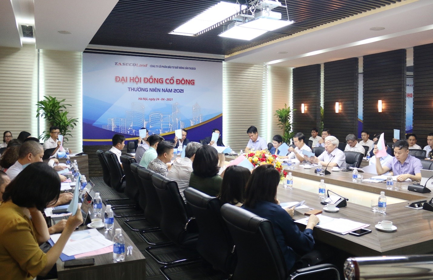 Taseco Land 2021 Annual General Meeting of Shareholders breaks through to affirm the brand