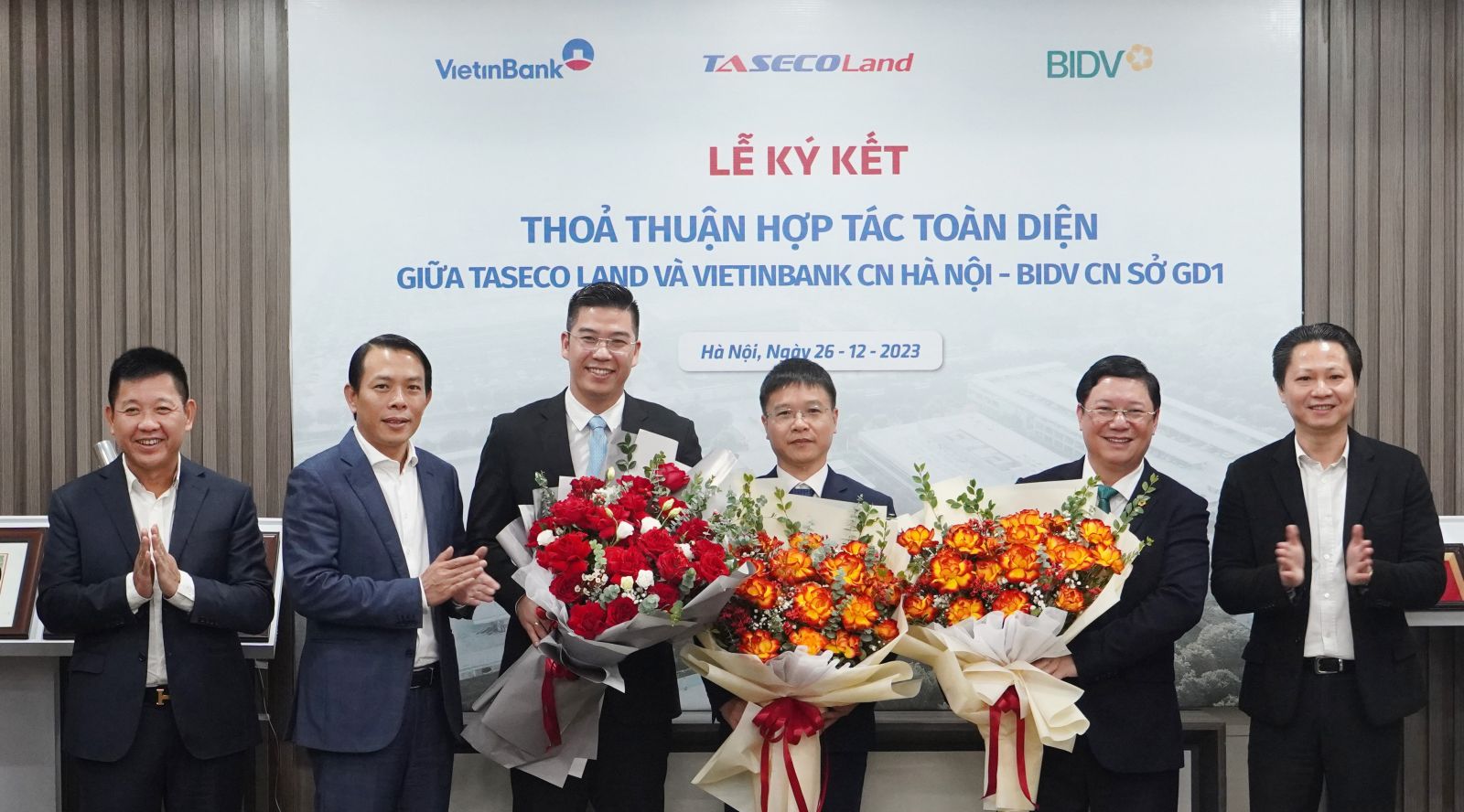 Taseco Land signed a comprehensive cooperation agreement with Vietinbank Hanoi branch and BIDV transaction office branch 1