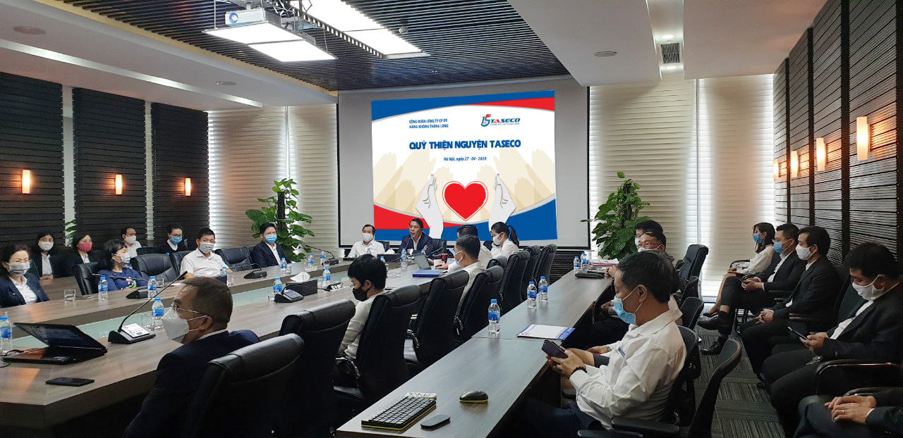 Joining hands during the epidemic season, Taseco contributes an additional 11 billion VND to support workers
